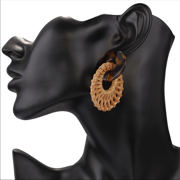 HELENA✨ Rattan Woven Tortoise Boho Drop Earrings - Picture 3 of 4